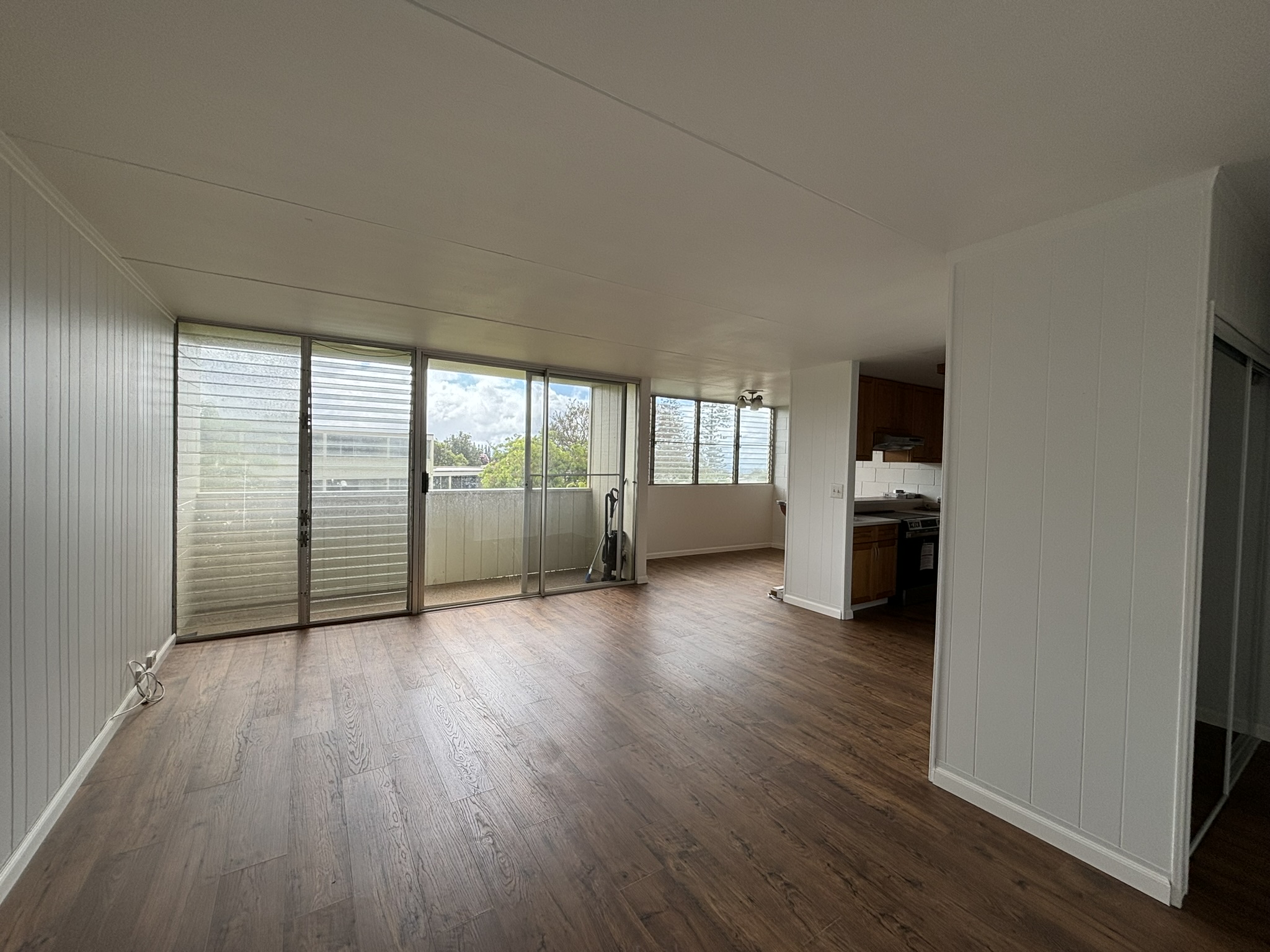 95-031 Kuahelani Avenue #438